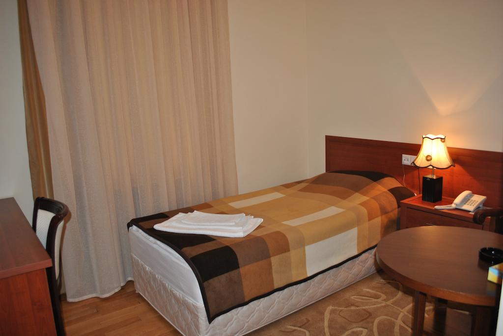 Arpa Yeghegnadzor Exterior photo